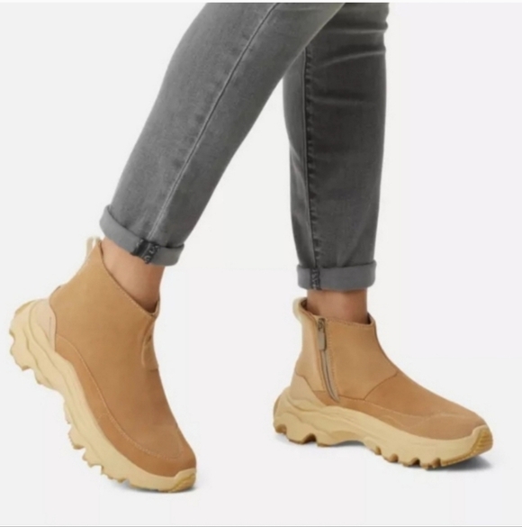 Sorel Women's Kinetic Breakthru Acadia Boot Size 6.5 - Picture 2 of 10